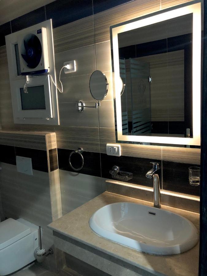 Jewel Dokki Hotel Giza Bagian luar foto